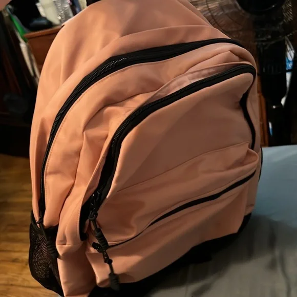 Pink Backpack - Picture 6 of 8